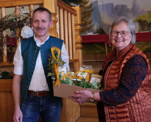 240221 (12) 240221 12